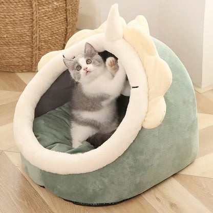 The Vela Dino-Den: Adorable Dinosaur Pet House with Toy