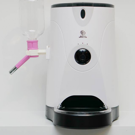 The Vela Smart-Sync WiFi Feeder & Camera (GRAMMYs® Edition)
