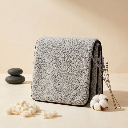 The Vela Thermal-Tuck: Self-Heating Pet Cushion